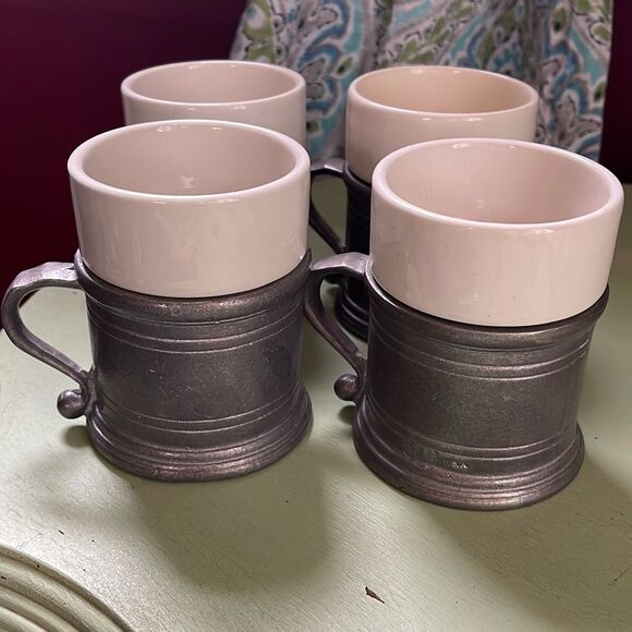 Four PC. 1972 RWP Wilton Columbia PA Armetale Hot/ Cold cups - Picture 1 of 9